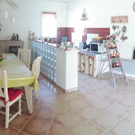 Les Galines Hotel Rians  ภายนอก รูปภาพ