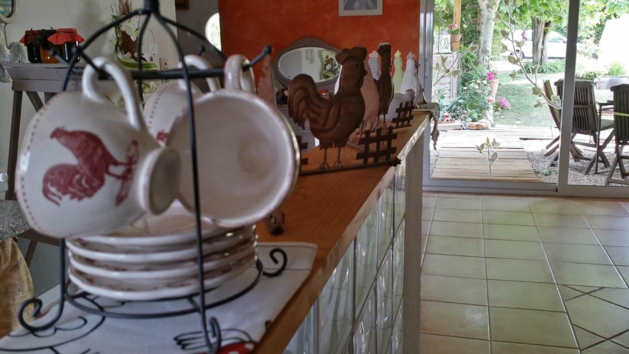 Les Galines Hotel Rians  ภายนอก รูปภาพ